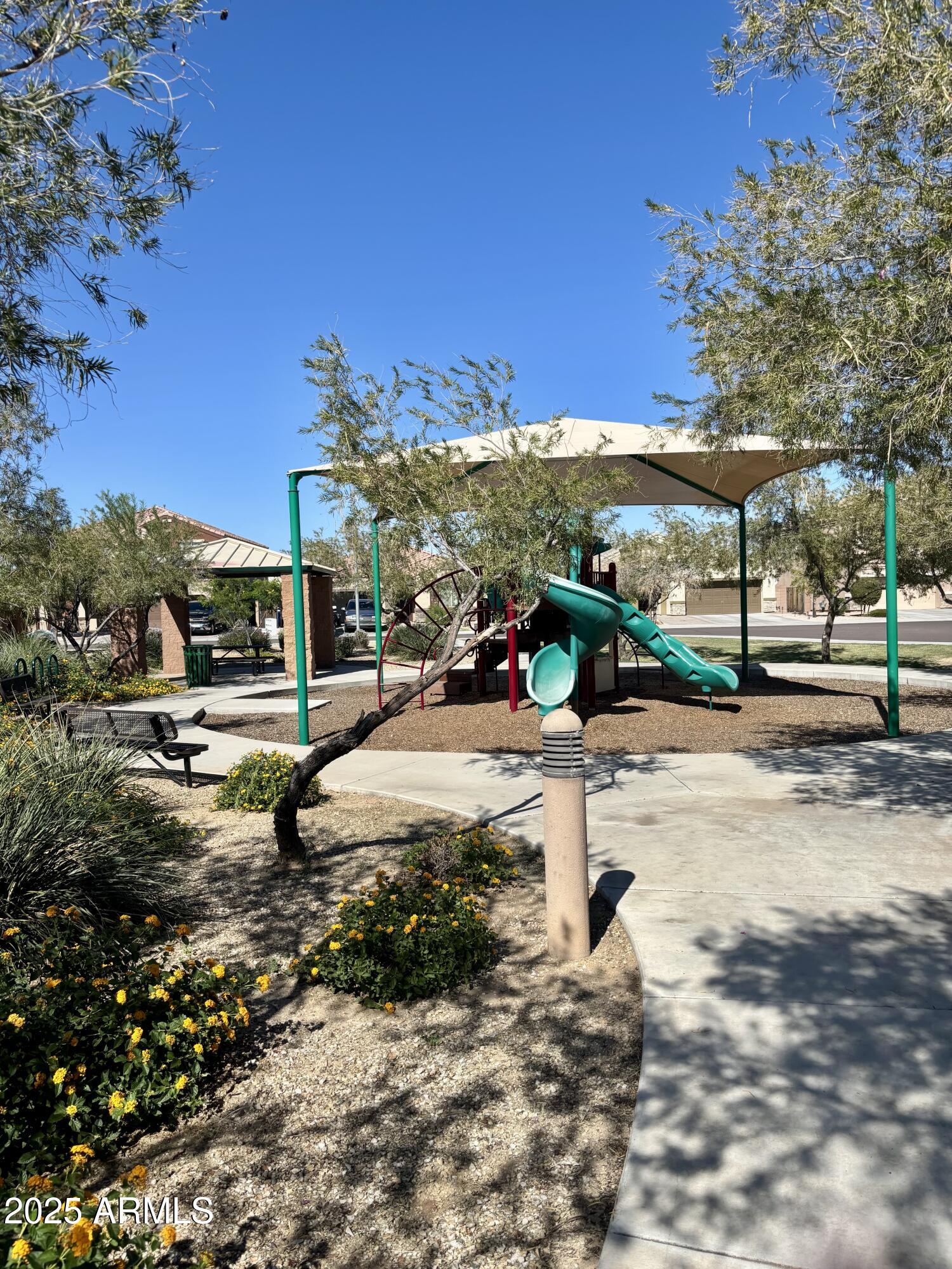 9340 W OREGON Avenue