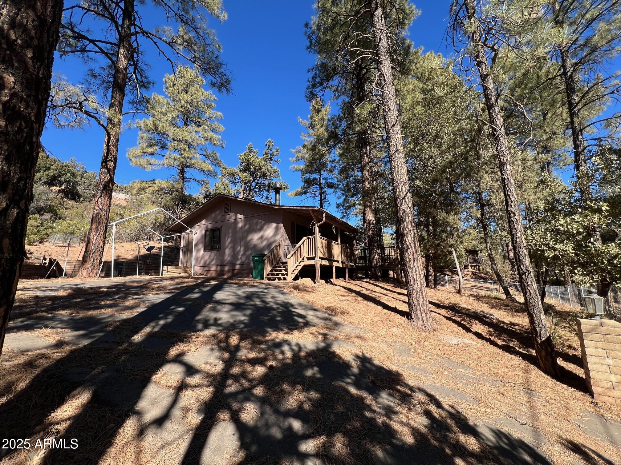 Pine, Arizona 85544, United States, 2 Bedrooms Bedrooms, ,1 BathroomBathrooms,Residential,Pending,200124