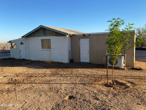 A home in Tonopah