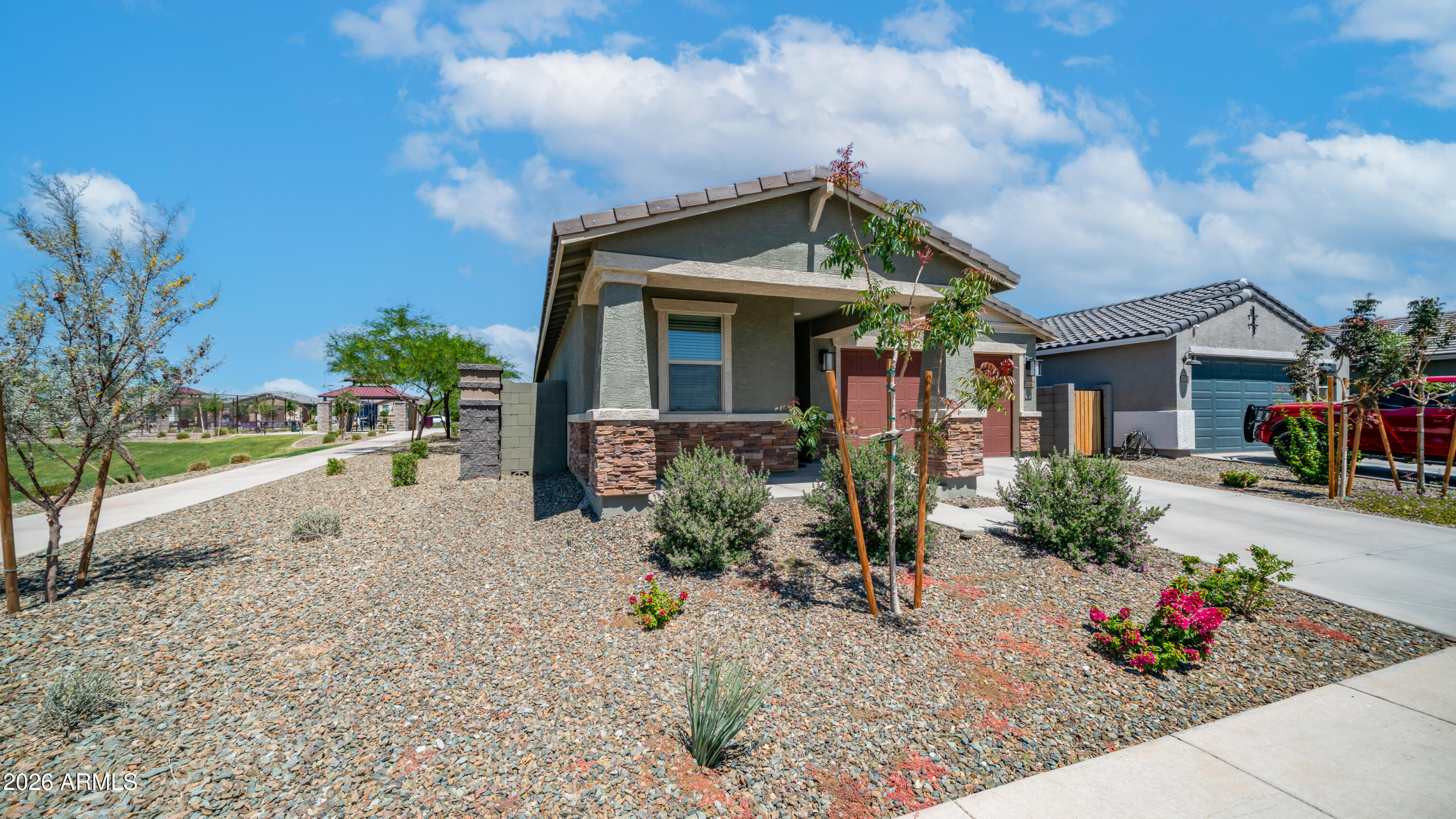 16042 W COTTONTAIL Lane