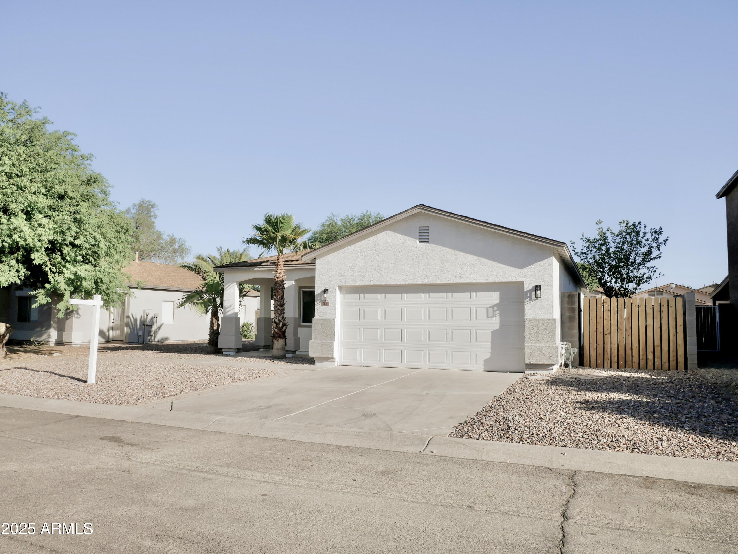 Homes 2 1187 E COWBOY COVE Trail
