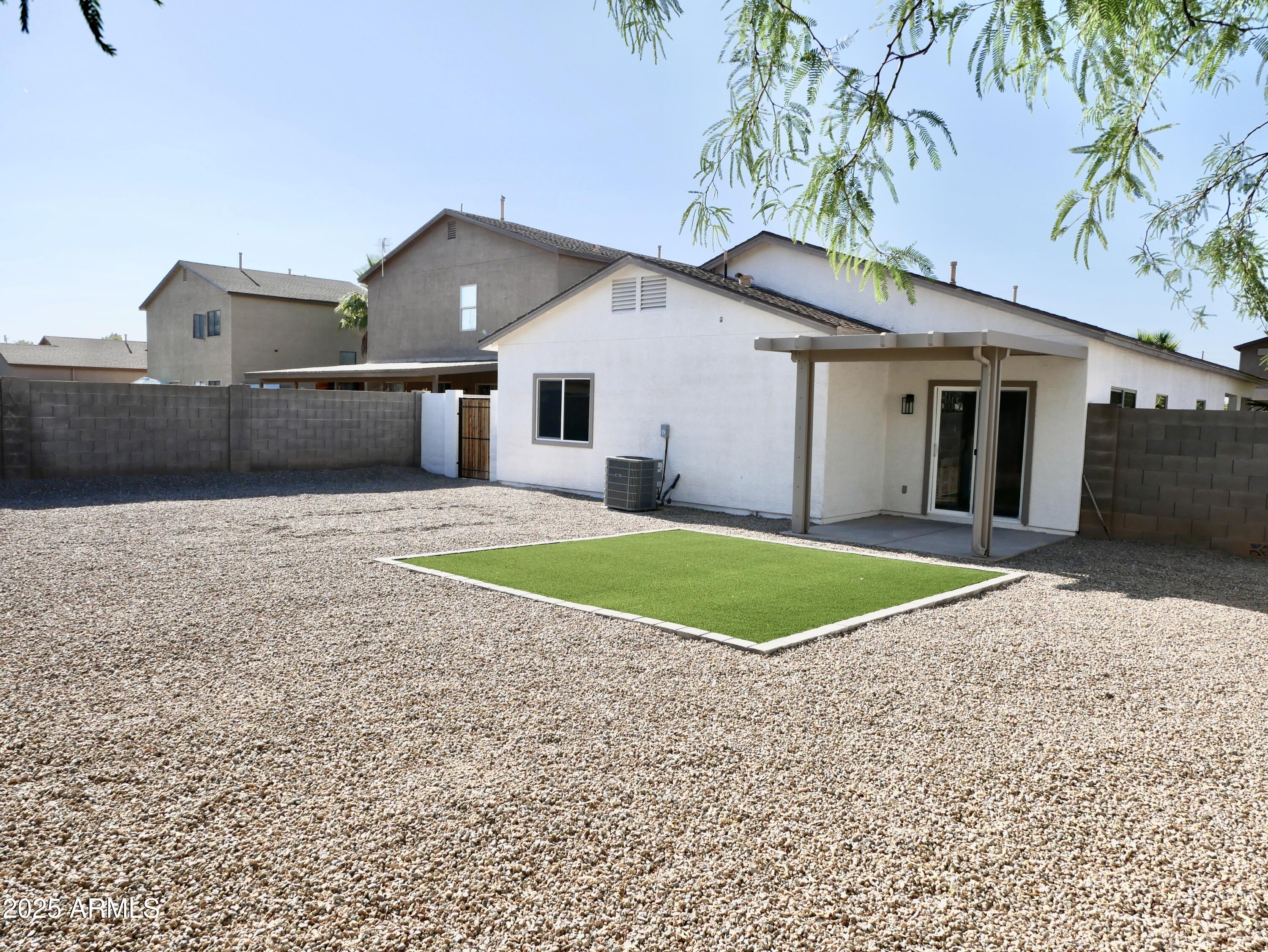 Homes 4 1187 E COWBOY COVE Trail