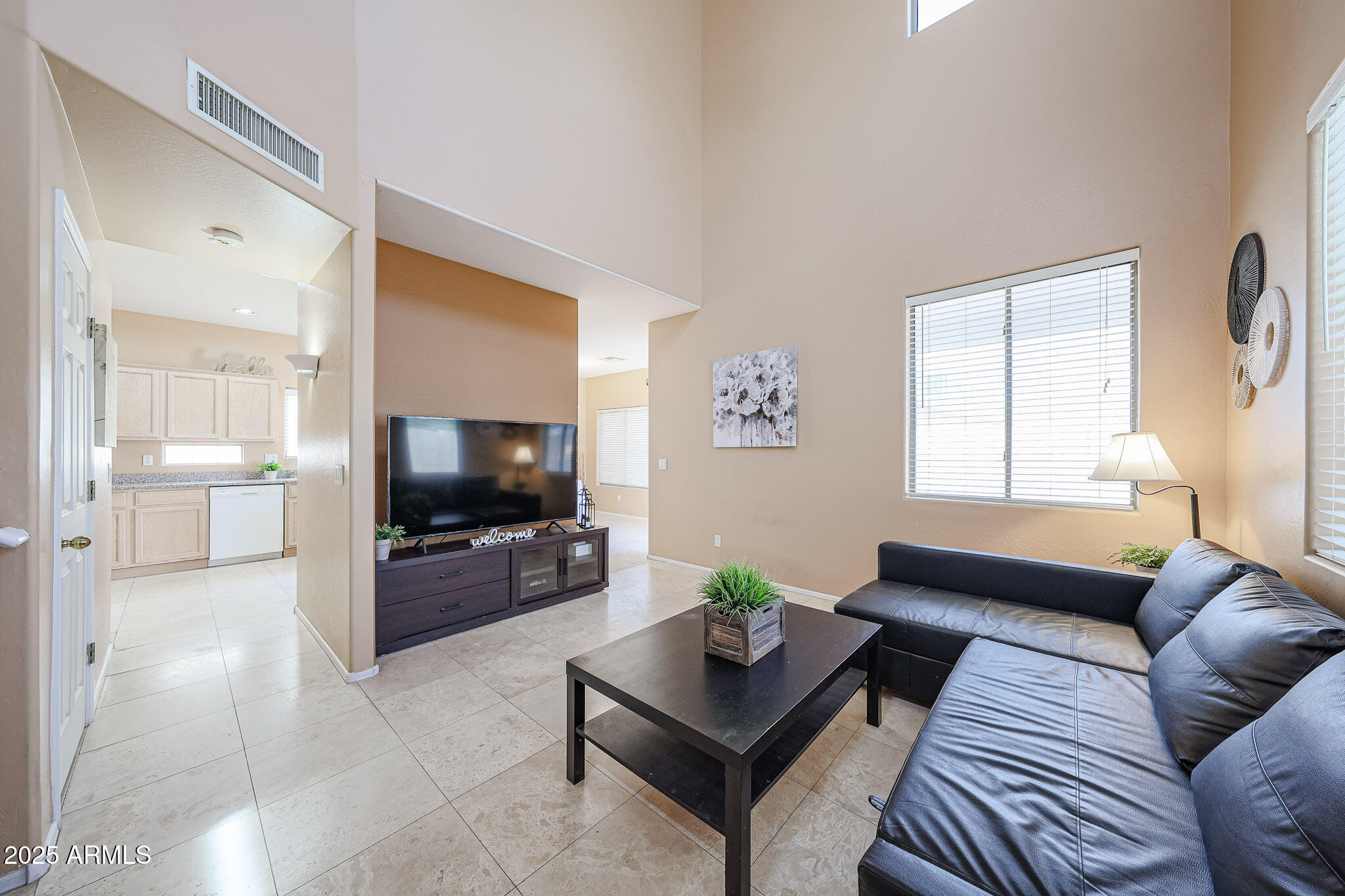 1750 W UNION HILLS Drive 8