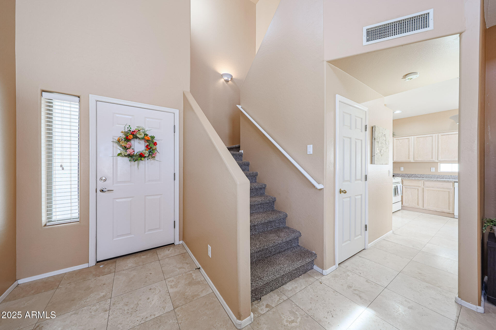 1750 W UNION HILLS Drive 8