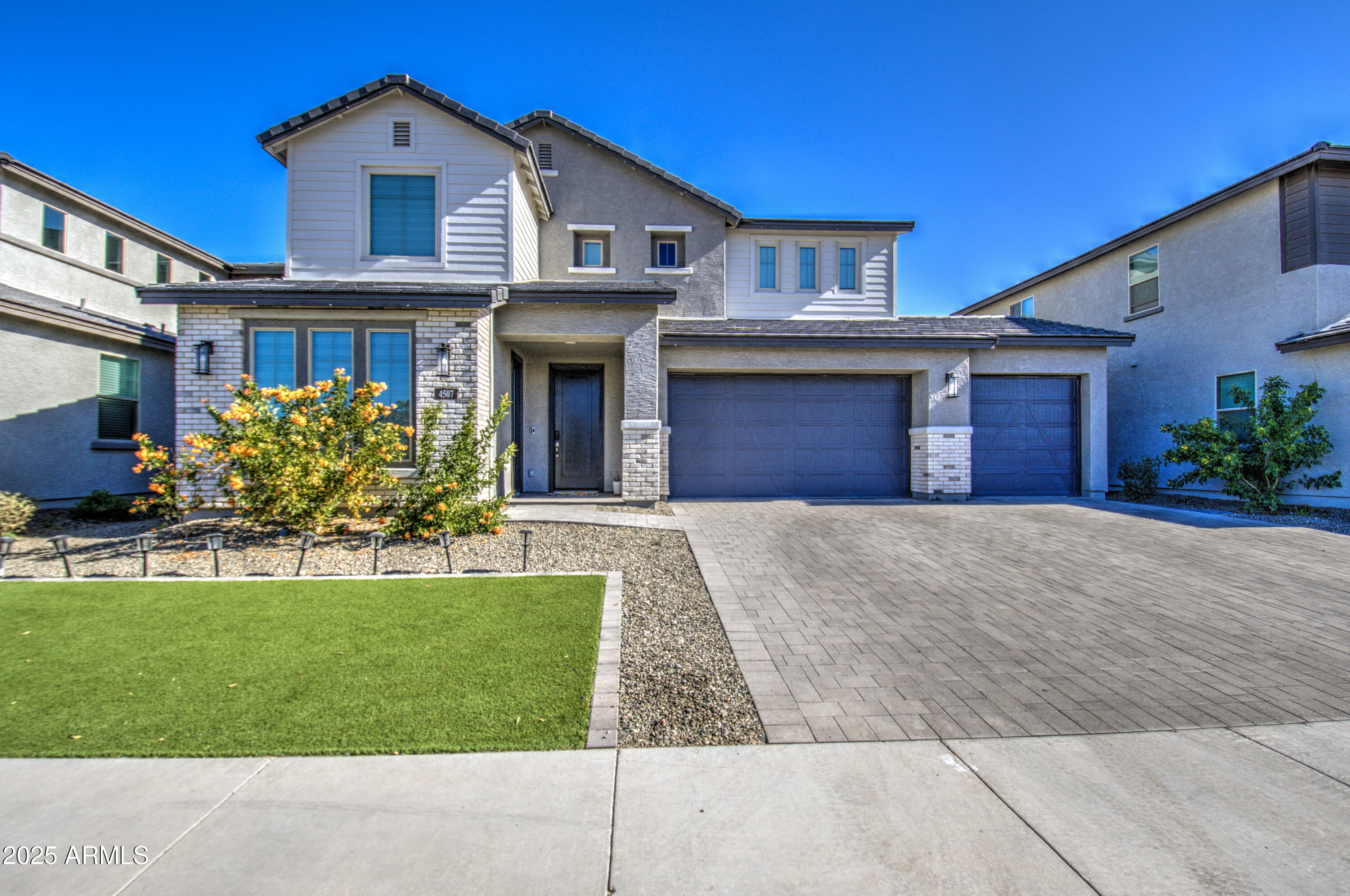 4507 S 119TH Drive