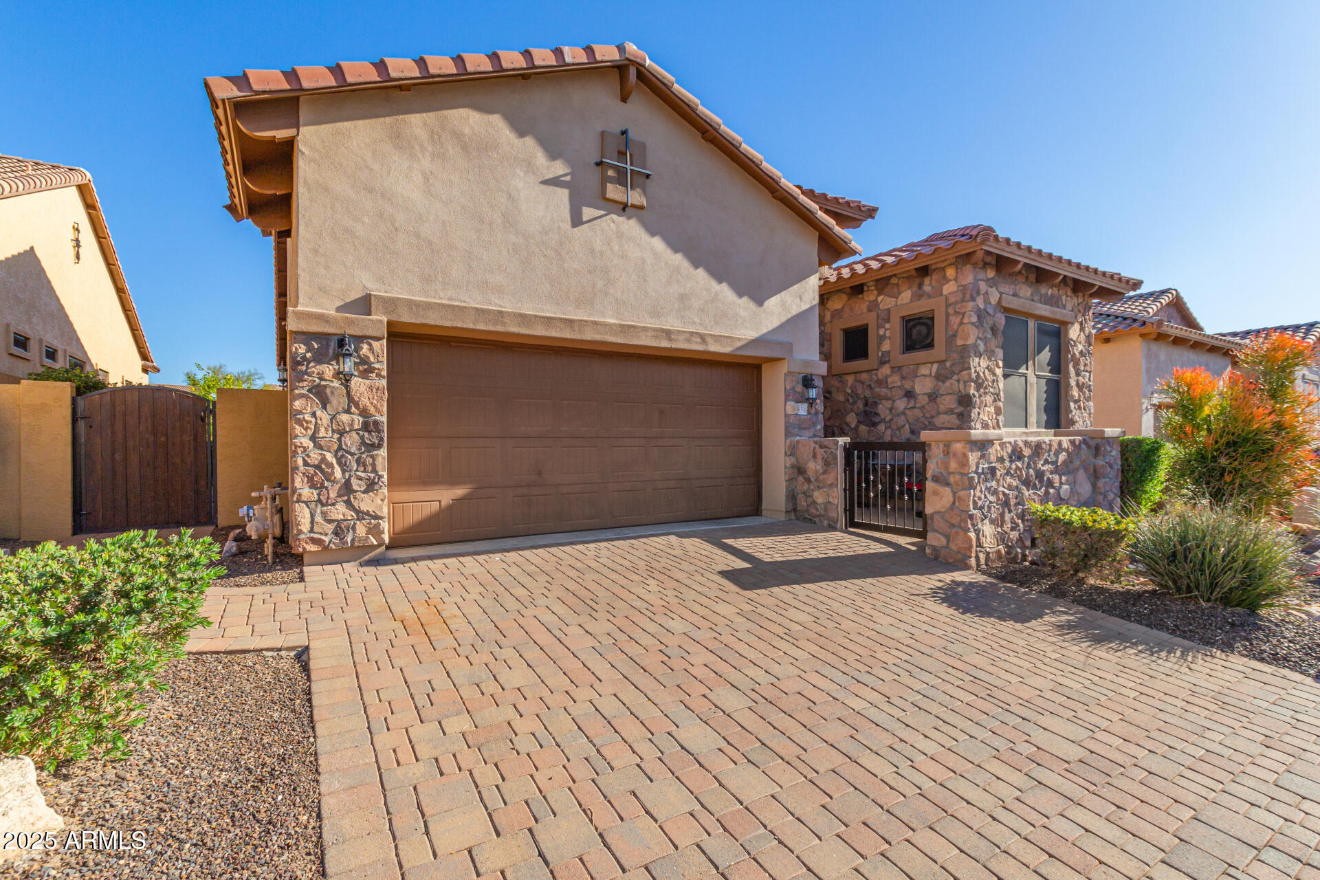 8336 E INGRAM Street