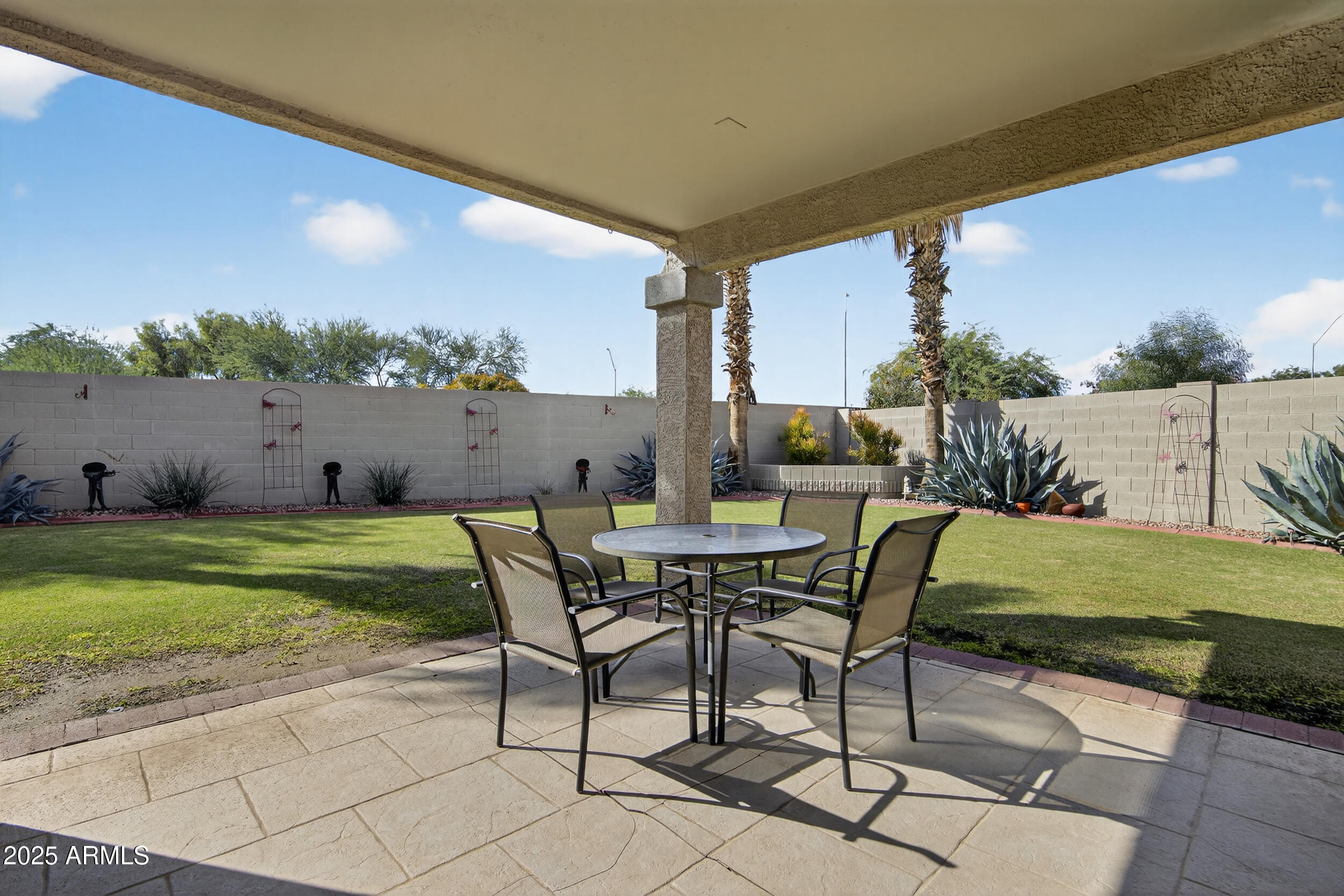 15481 W MAUNA LOA Lane