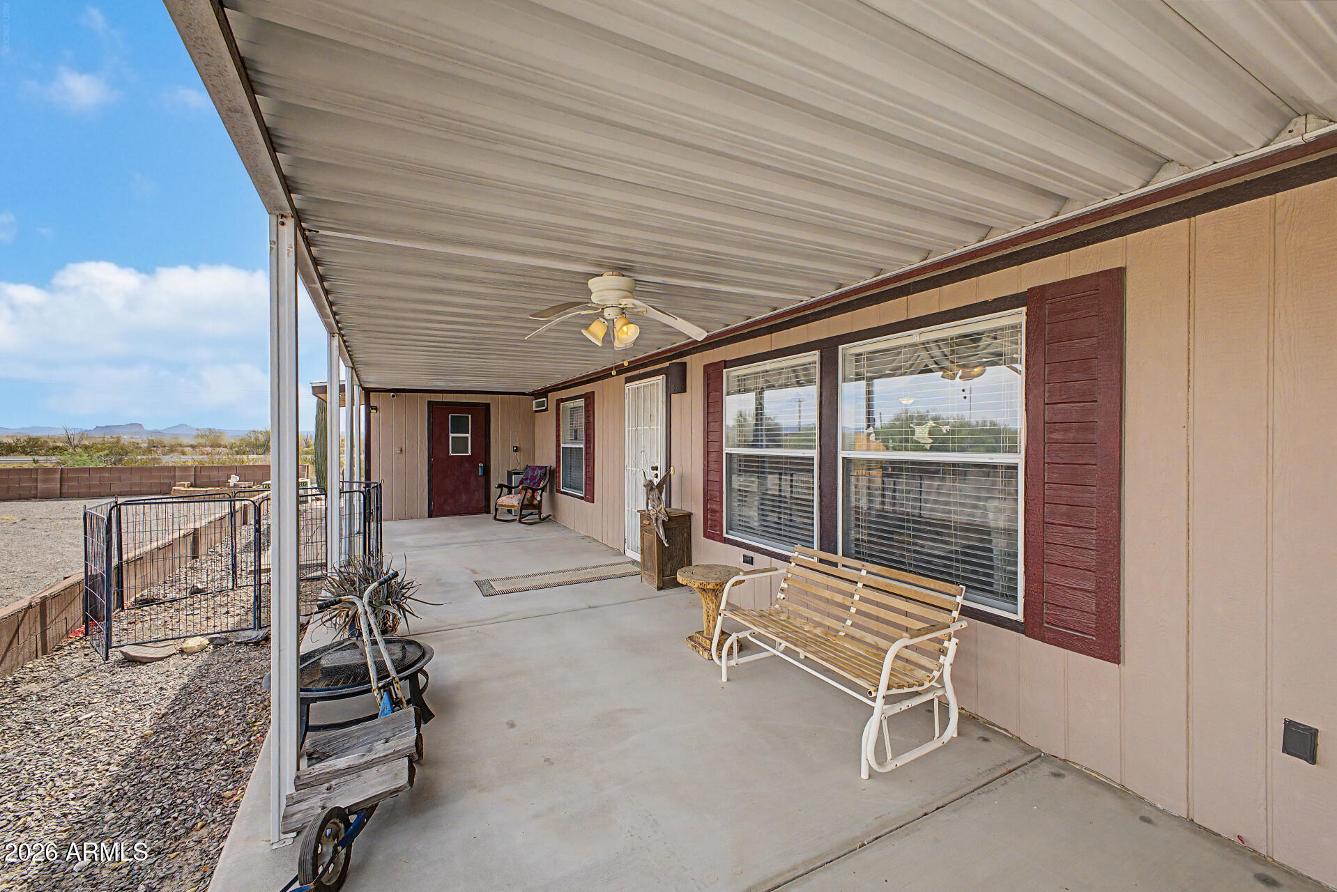 3809 N COLORADO Avenue