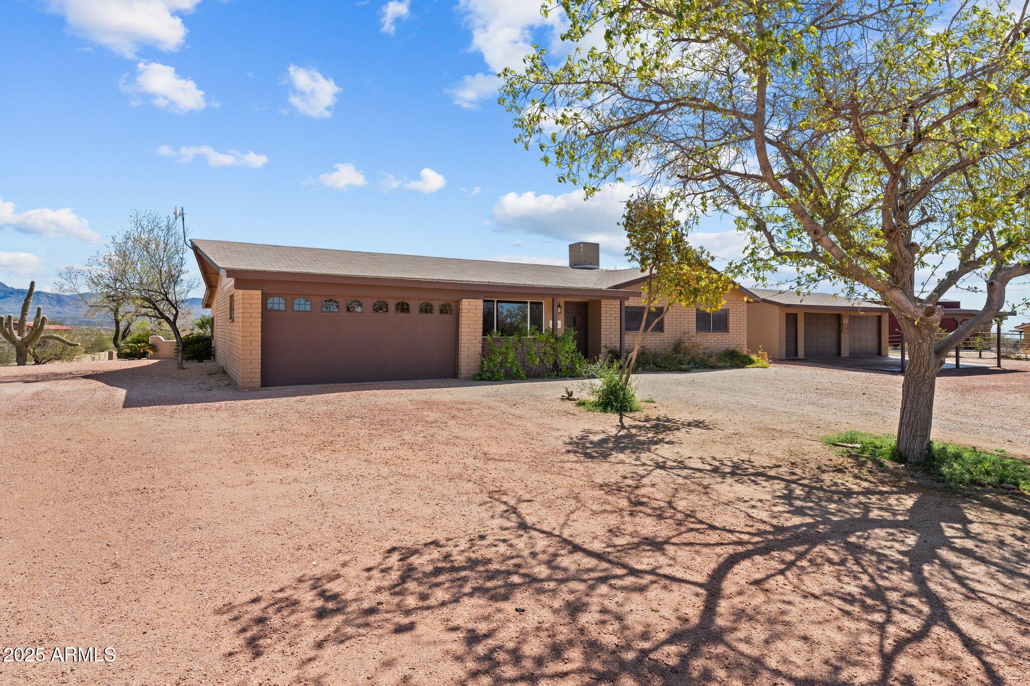 29565 S State Route 89 --