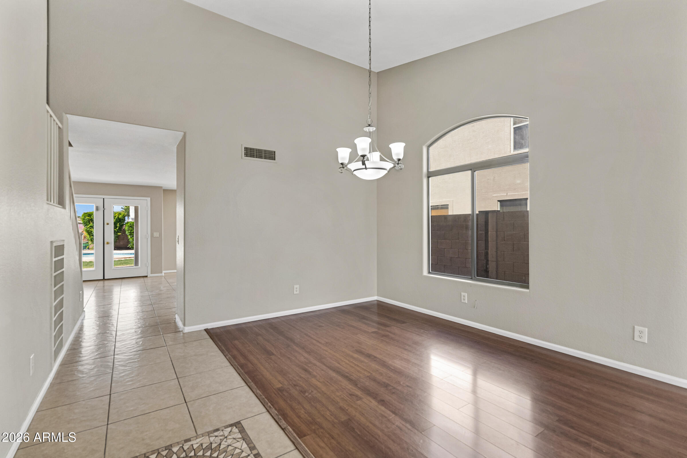 76 W Corriente Court