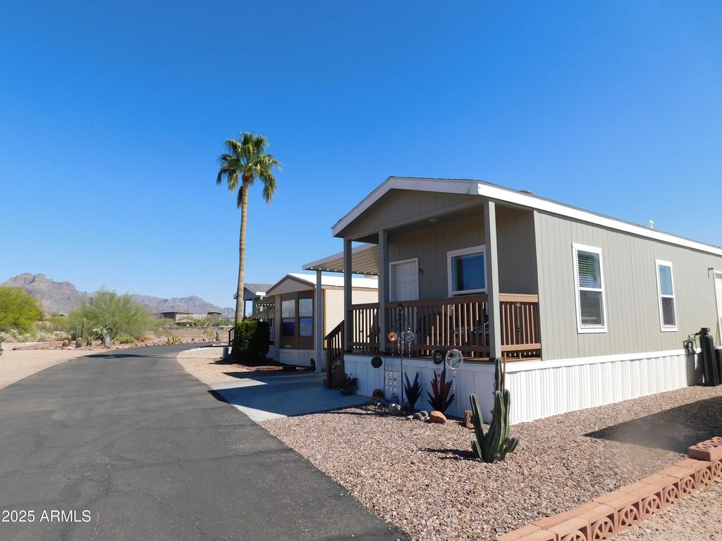 Photo of 925 N Plaza Drive #92, Apache Junction, AZ 85120 (MLS # 6898828)
