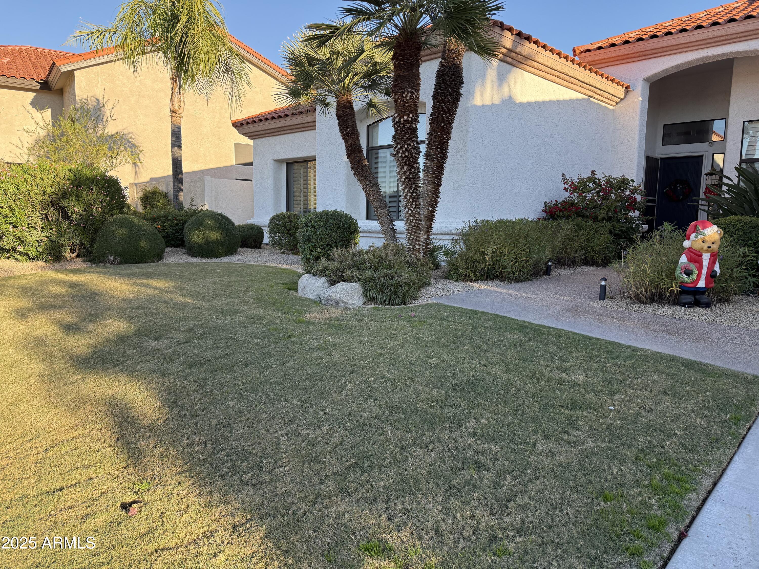 10907 E BELLA VISTA Drive