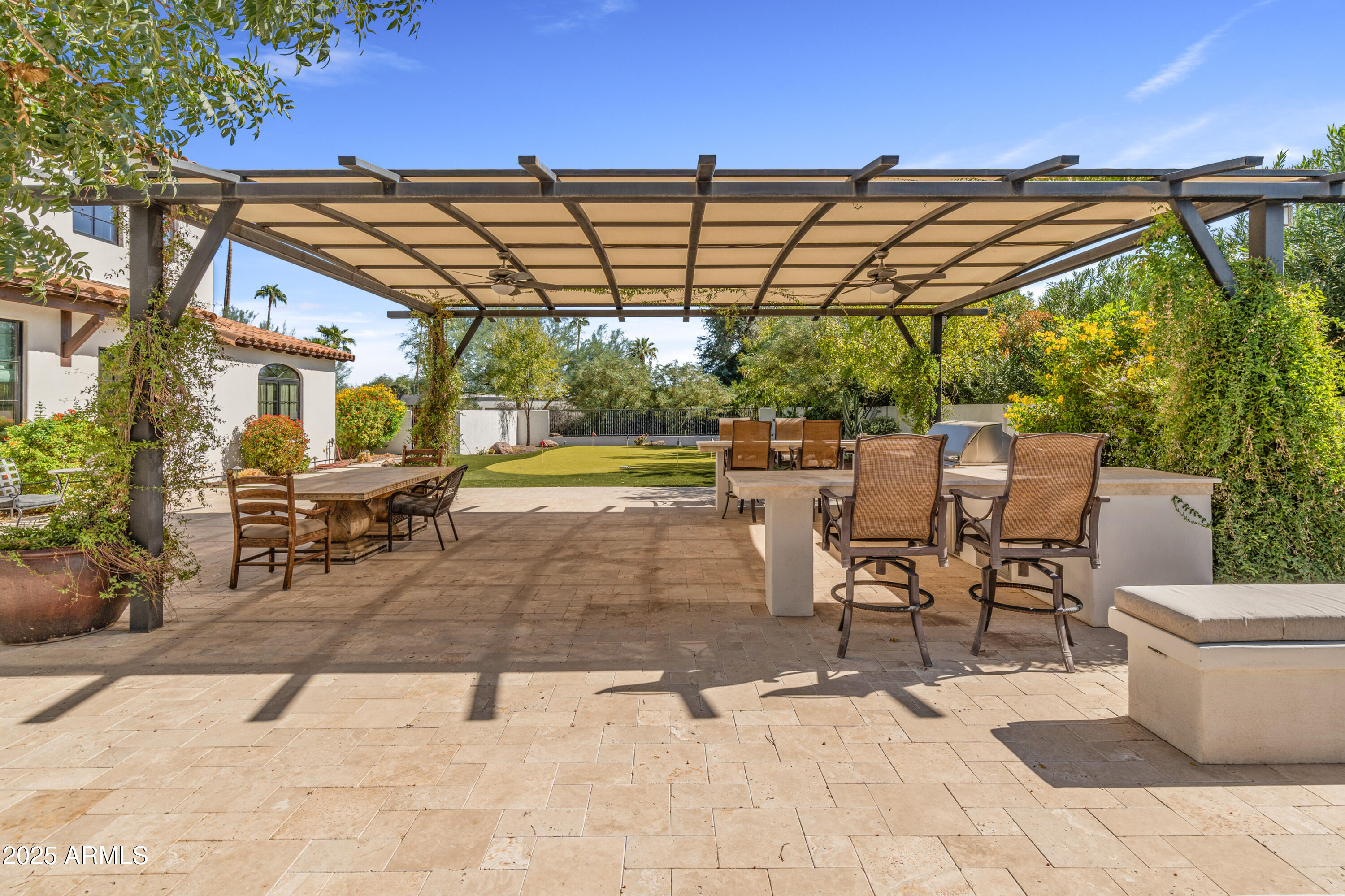 Paradise Valley, Arizona 85253, United States, 4 Bedrooms Bedrooms, ,6 BathroomsBathrooms,Residential,Active,251435