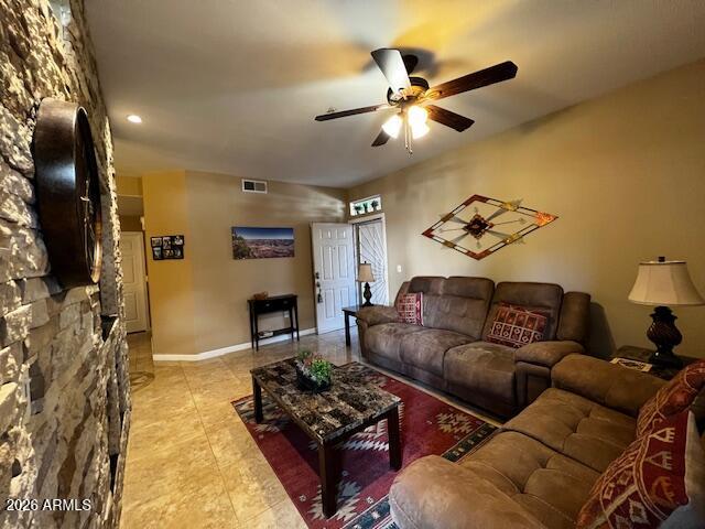 3830 E Lakewood Parkway E 1162