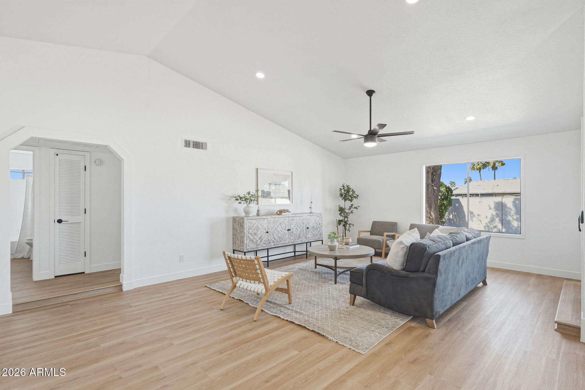 1600 W LOUGHLIN Drive