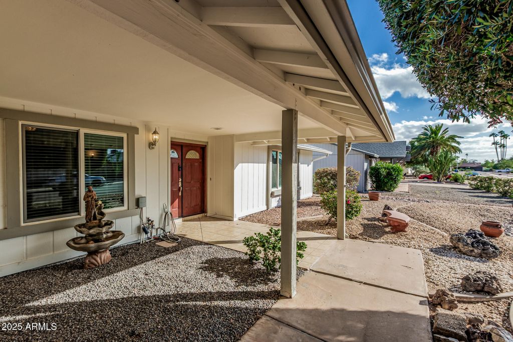 Photo of 11451 S Mohave Street, Phoenix, AZ 85044 (MLS # 6934366)
