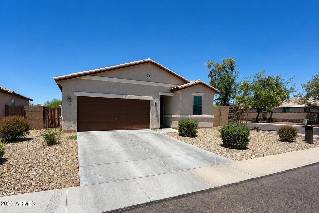 Photo of 724 S 9th Street, Avondale, AZ 85323 (MLS # 7039398)