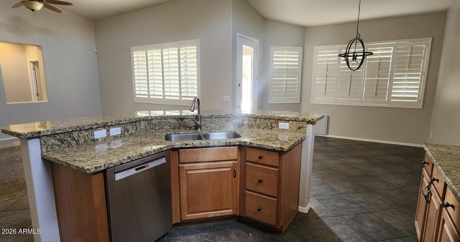 1354 E LOCUST Drive