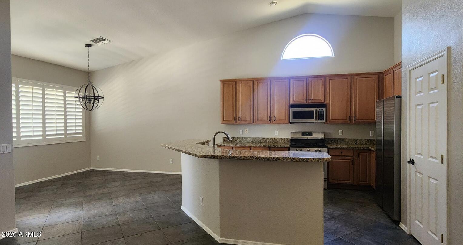 1354 E LOCUST Drive