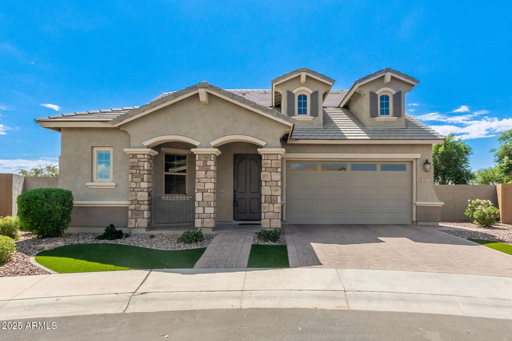 Photo of 4041 E Jesse Street, Gilbert, AZ 85295 (MLS # 6921467)