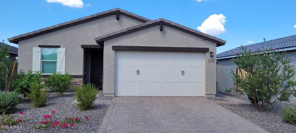 Photo of 7056 W Desert Drive, Laveen, AZ 85339 (MLS # 7091526)