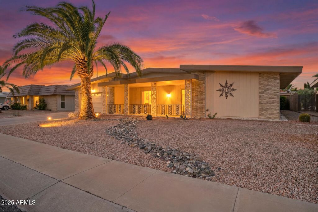Photo of 10902 W Welk Drive, Sun City, AZ 85373 (MLS # 6954420)