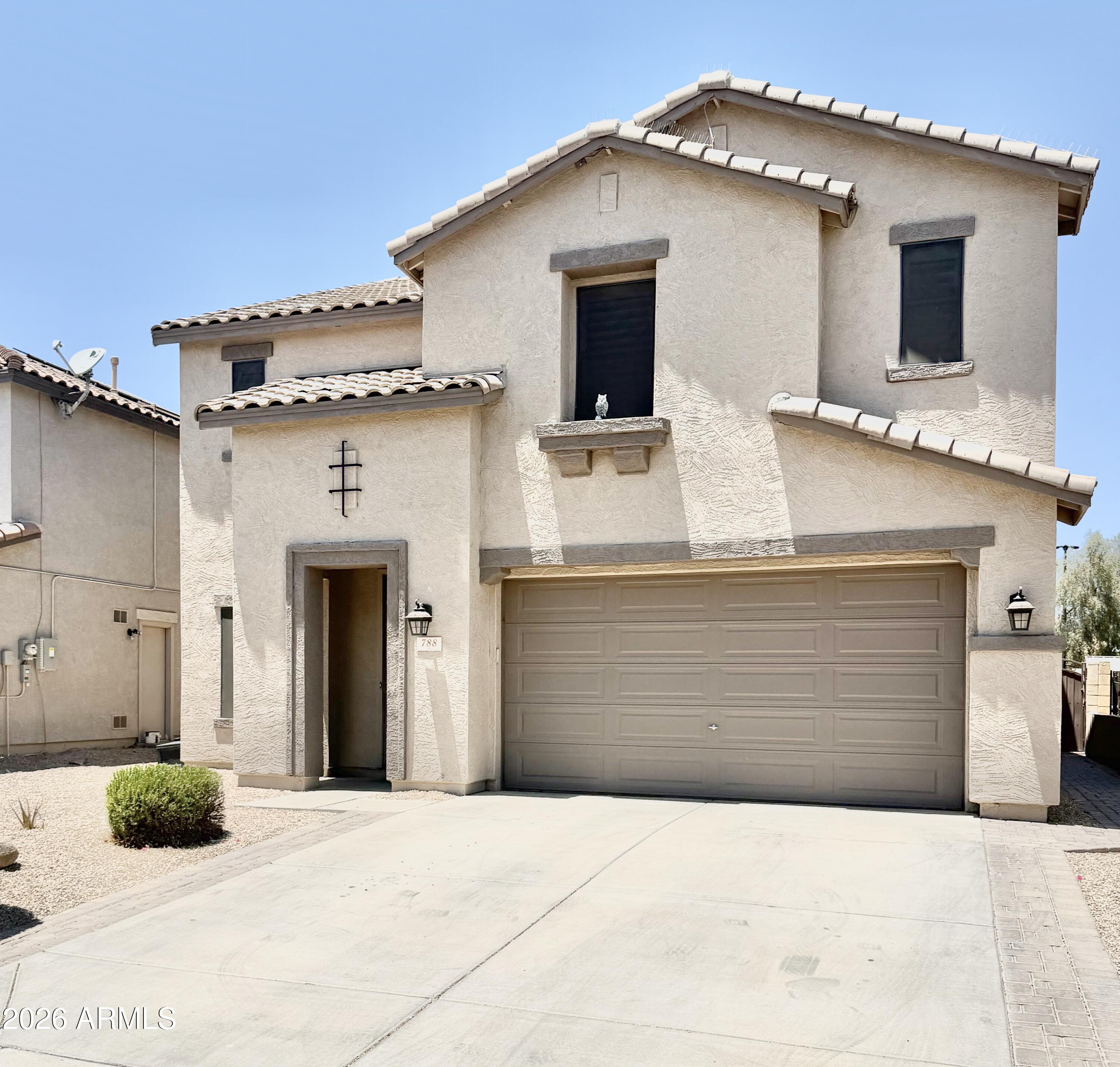 788 E COWBOY COVE Trail