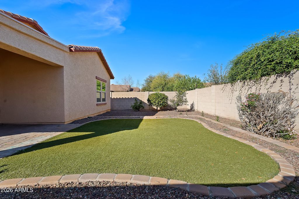 Photo of 10802 W Saddlehorn Road, Peoria, AZ 85383 (MLS # 6992152)
