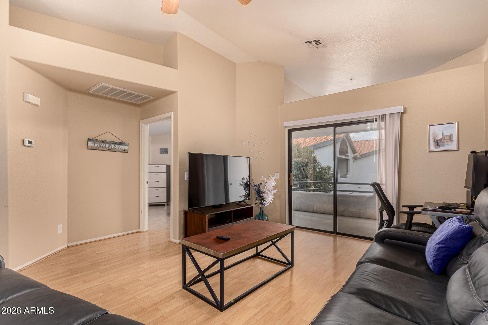 1800 W ELLIOT Road 227