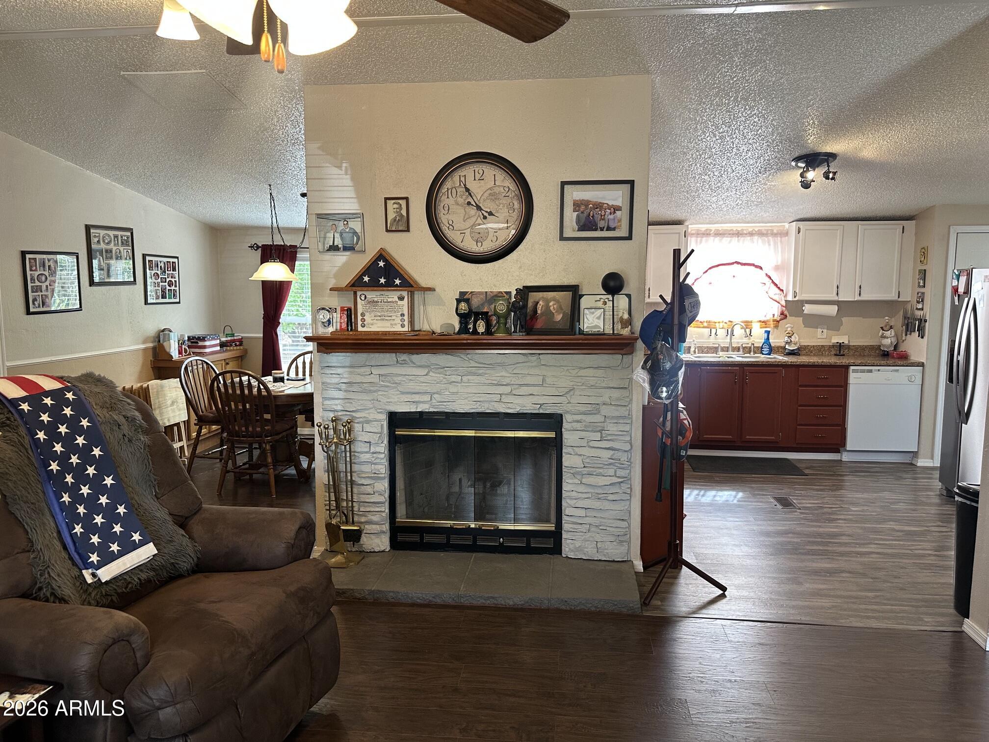 Sierra Vista Village - Residential