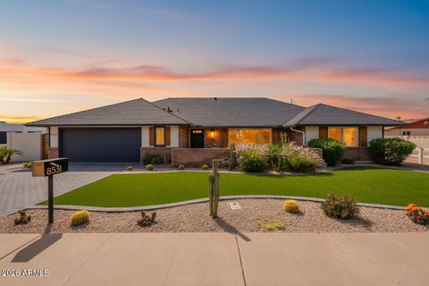 Photo of 8531 E Monterey Way, Scottsdale, AZ 85251 (MLS # 7078452)