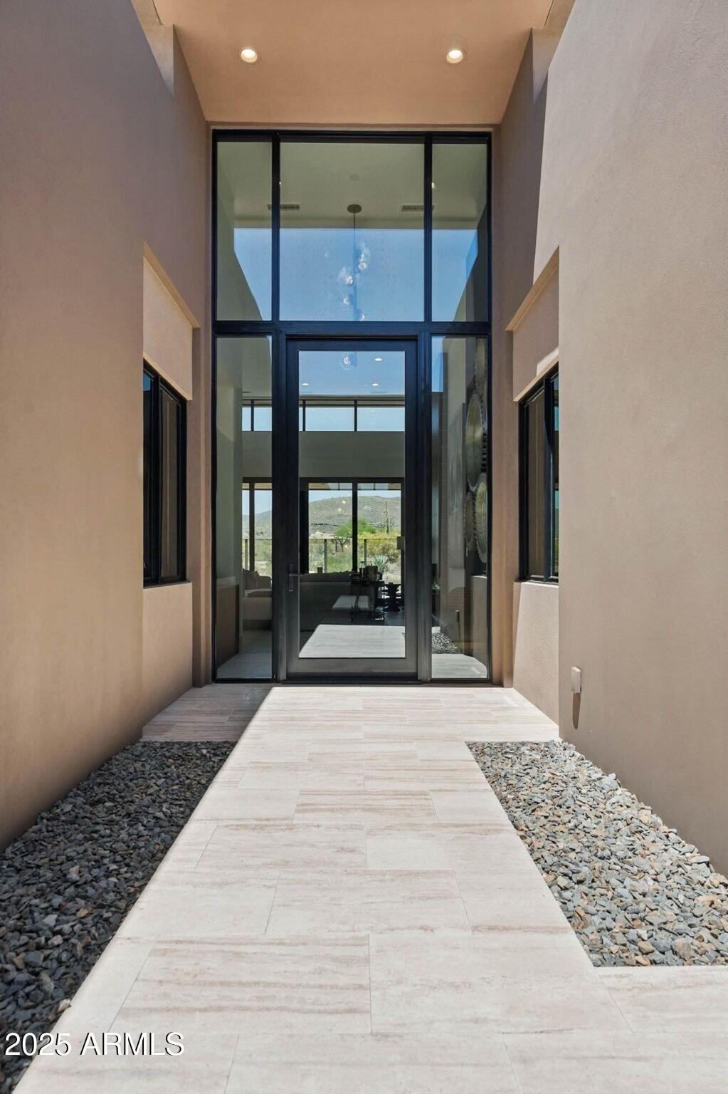37200 N CAVE CREEK Road 1013