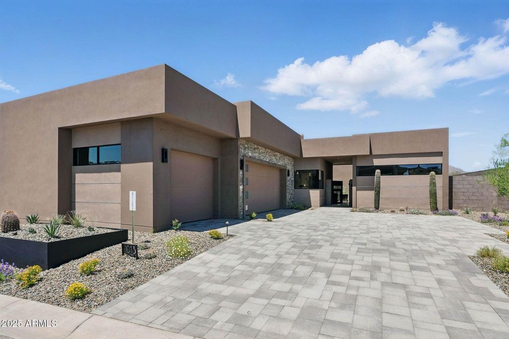 Photo of 37200 N Cave Creek Road #1013, Scottsdale, AZ 85262 (MLS # 6848184)