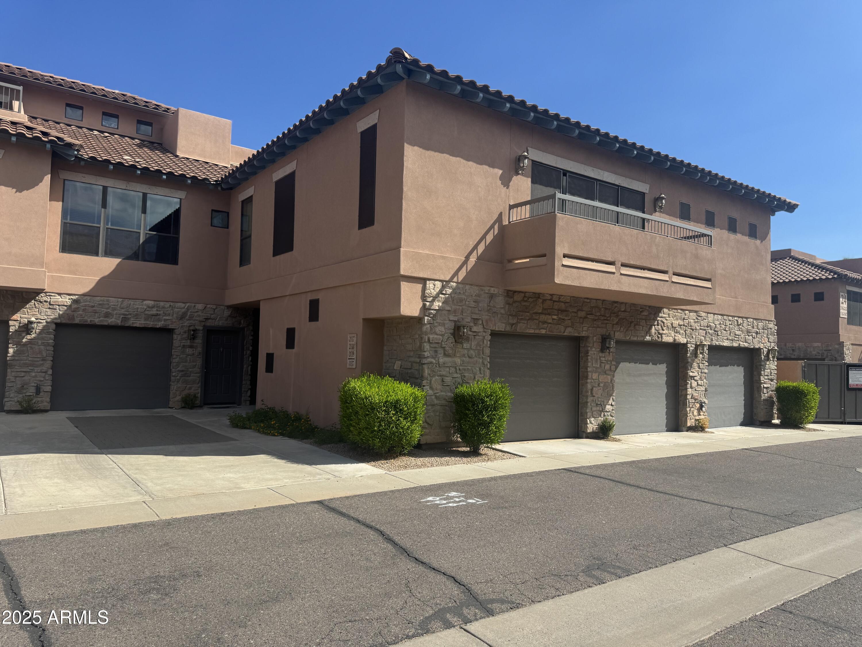 20660 N 40TH Street 2137