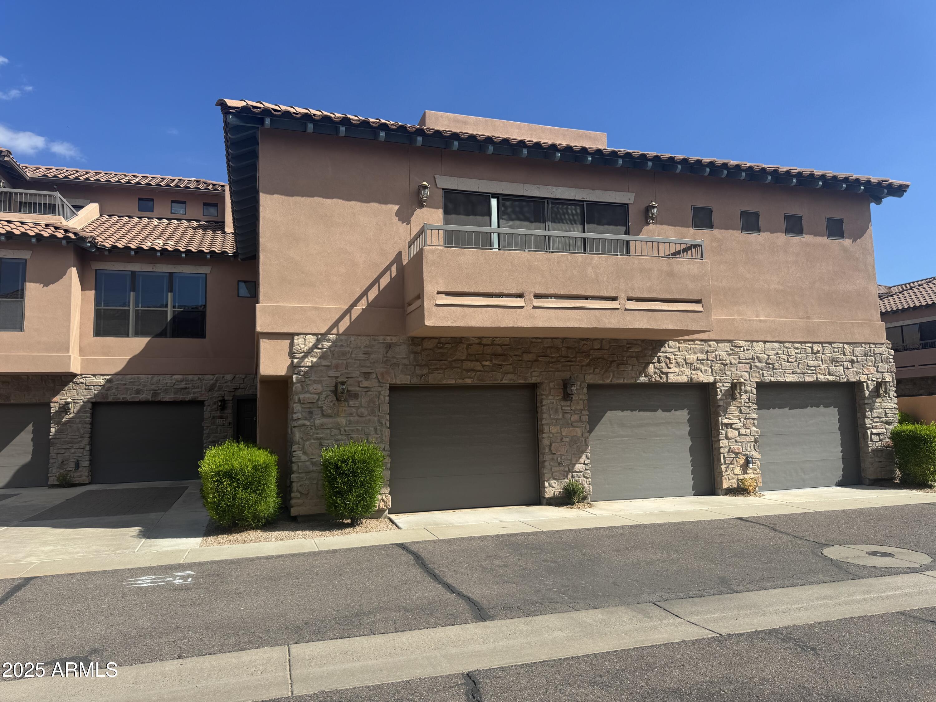 20660 N 40TH Street 2137