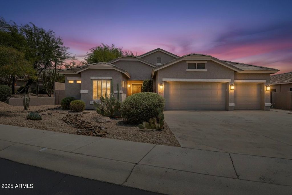 Photo of 5209 E Sierra Sunset Trail, Cave Creek, AZ 85331 (MLS # 6925245)