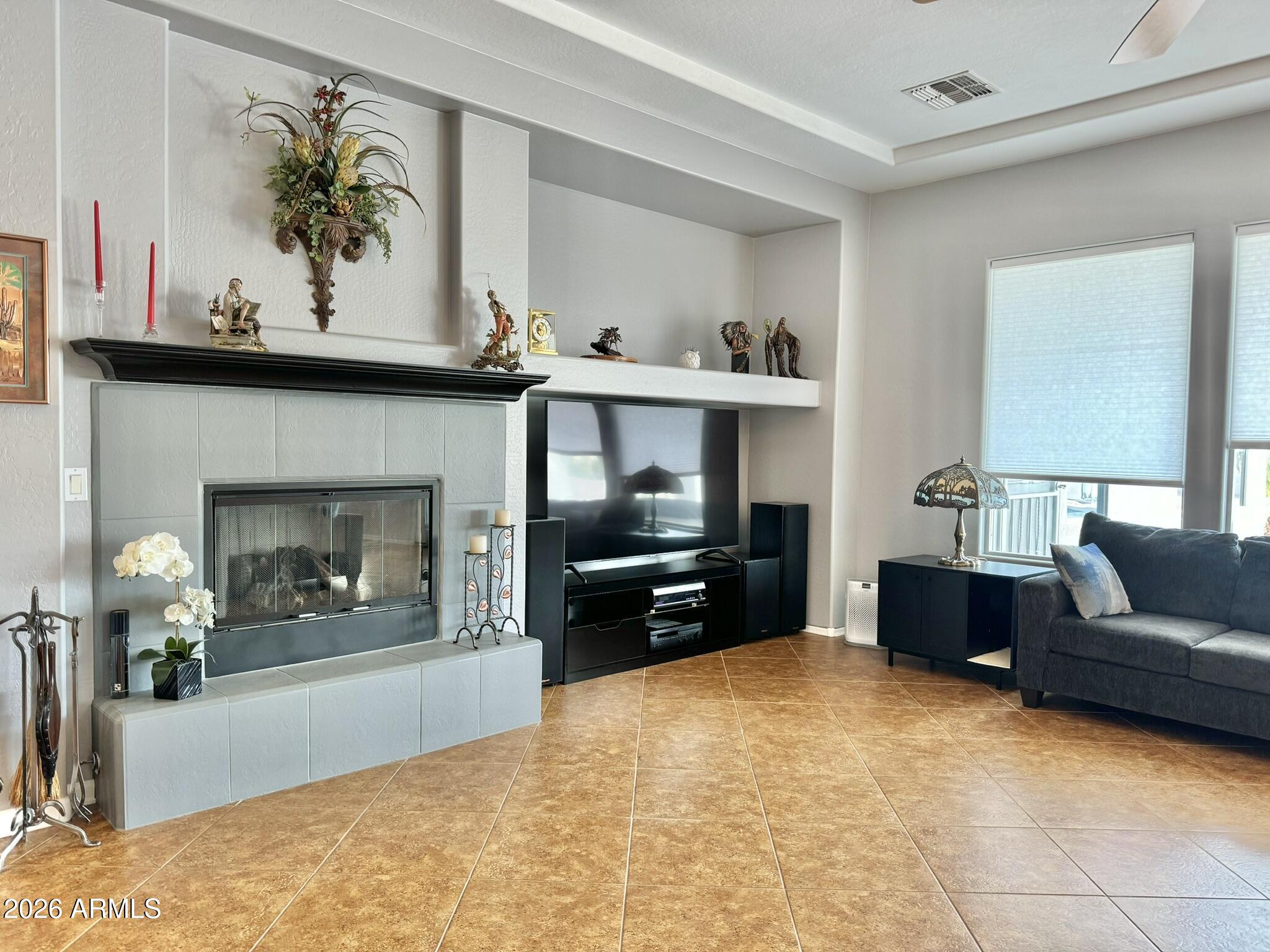PEAK VIEW RANCH - Residential