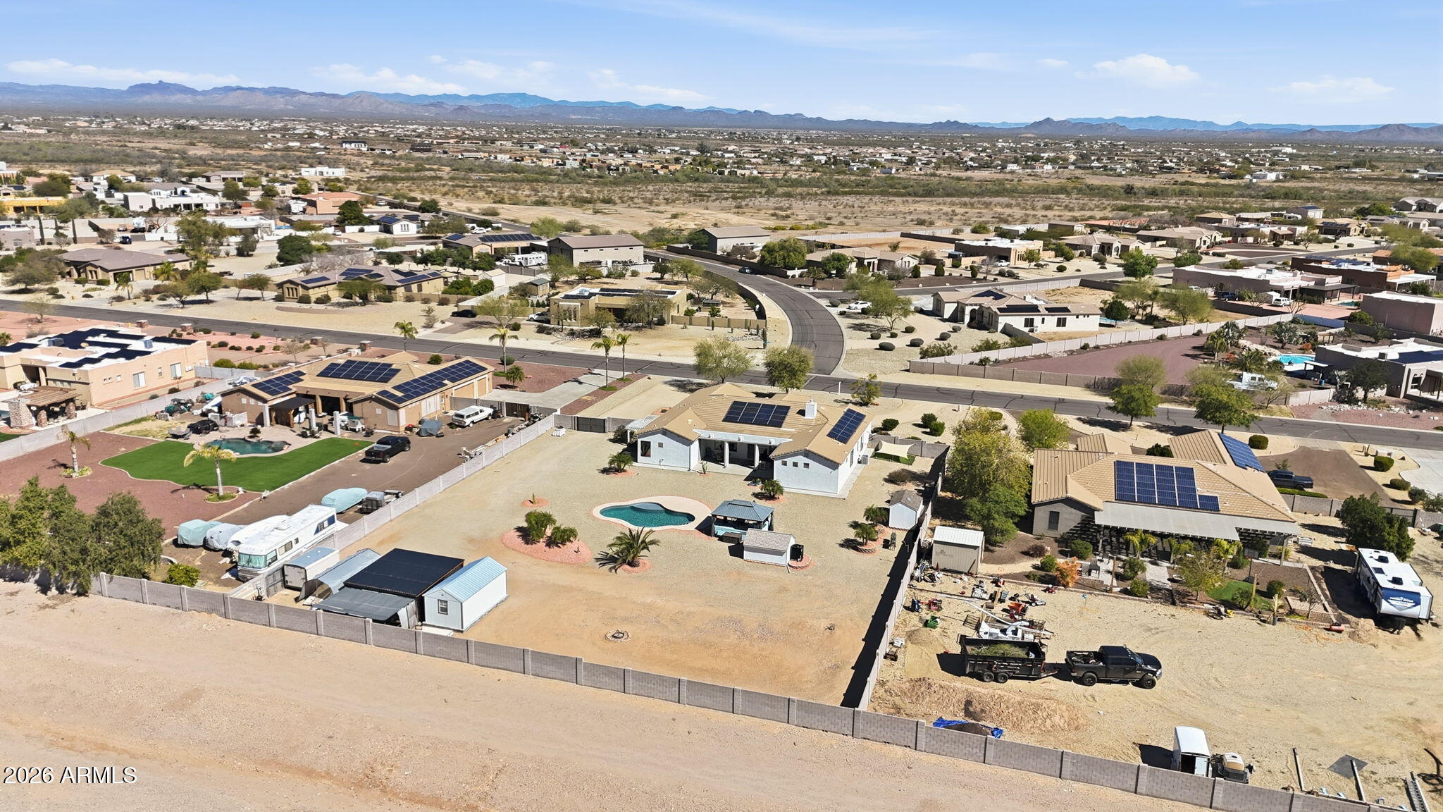 PEAK VIEW RANCH - Residential