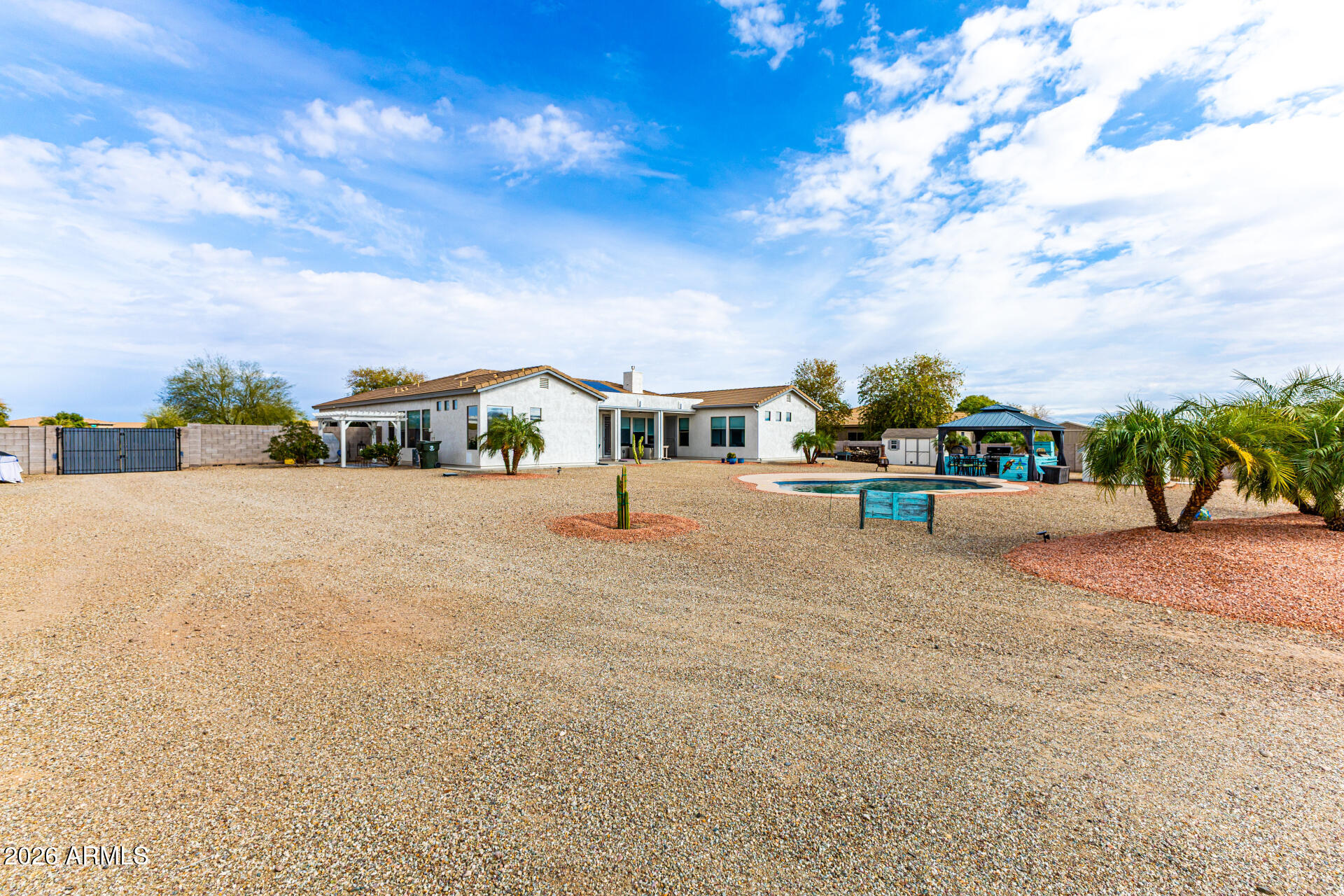 PEAK VIEW RANCH - Residential