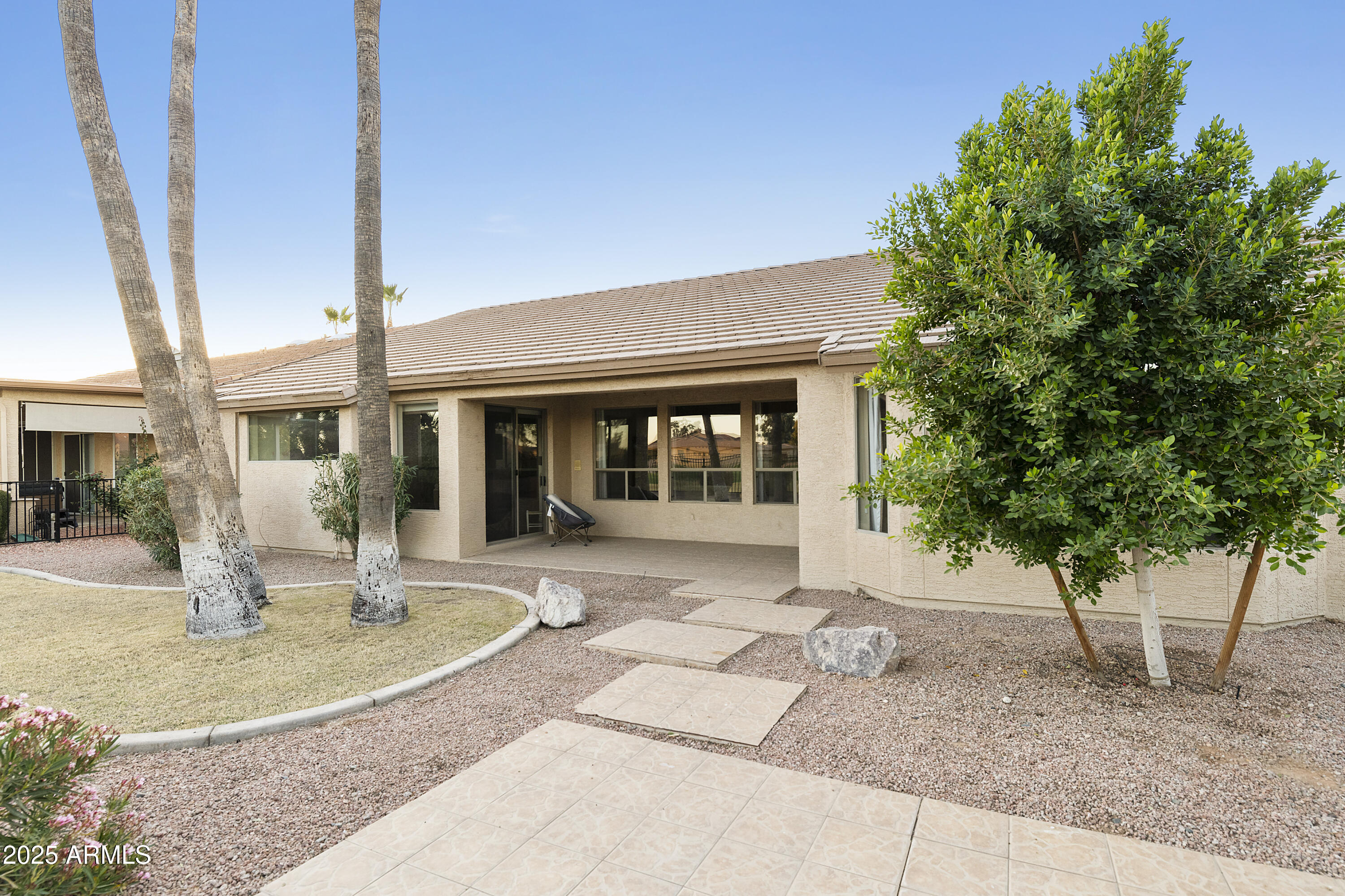 10050 E COOPERS HAWK Drive