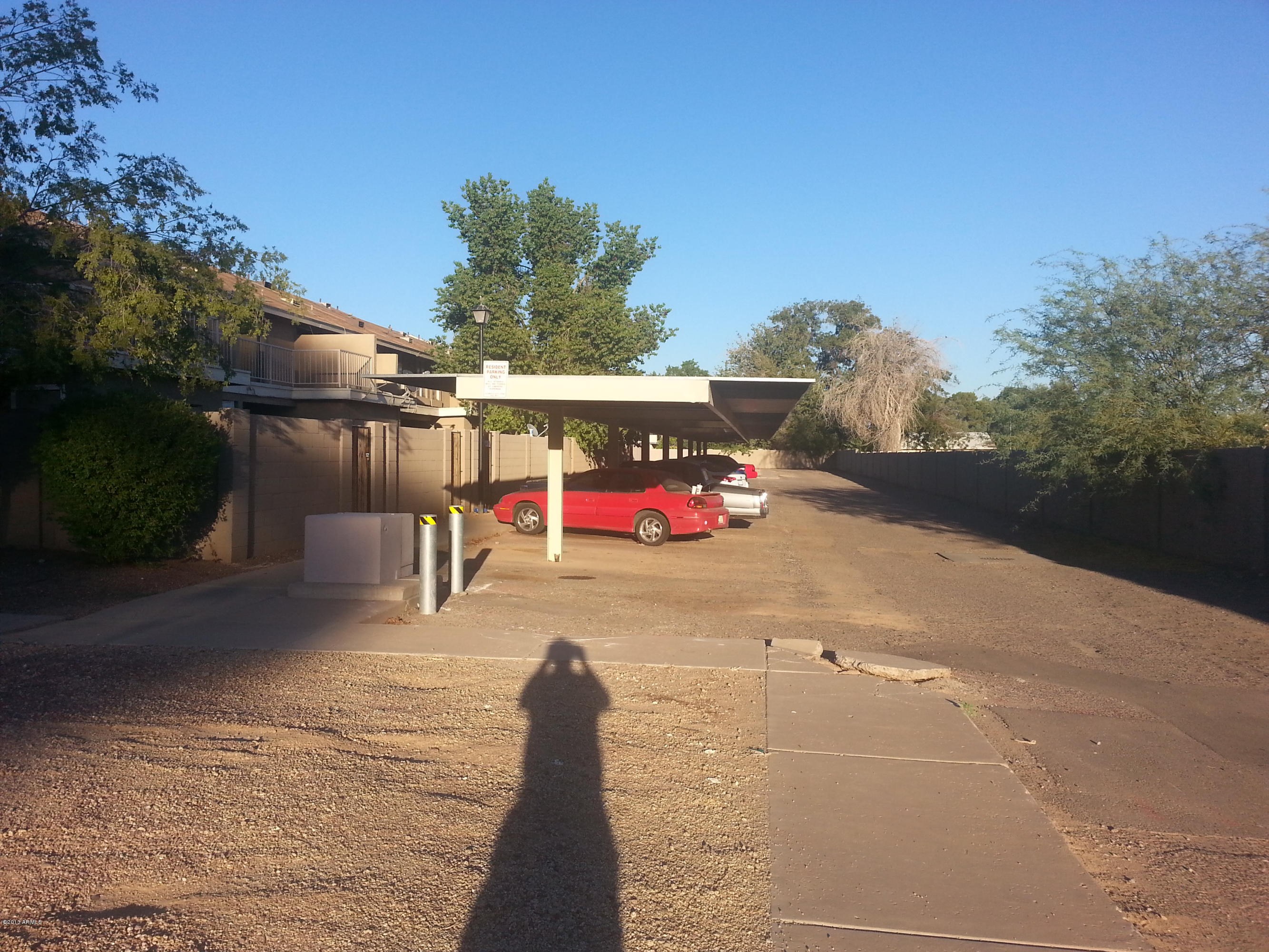 5813 N 59TH Drive