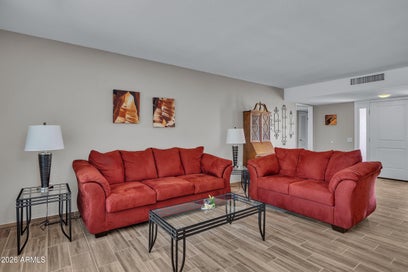 10232 W SUTTERS GOLD Lane Sun City AZ 85351