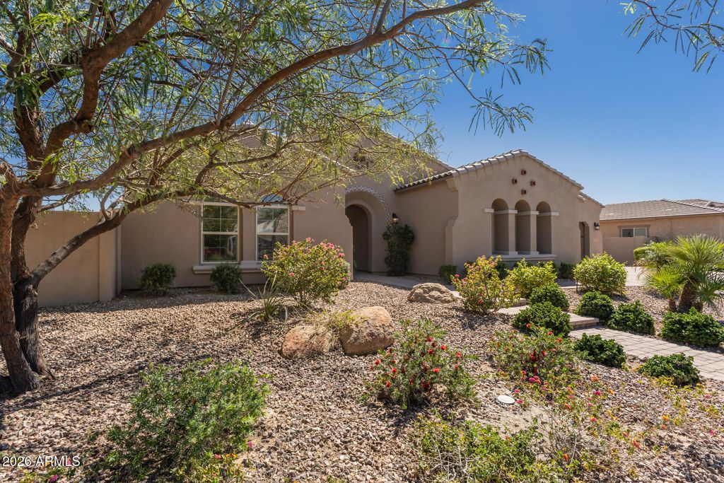 Photo of 9263 W Villa Hermosa, Peoria, AZ 85383 (MLS # 7001836)