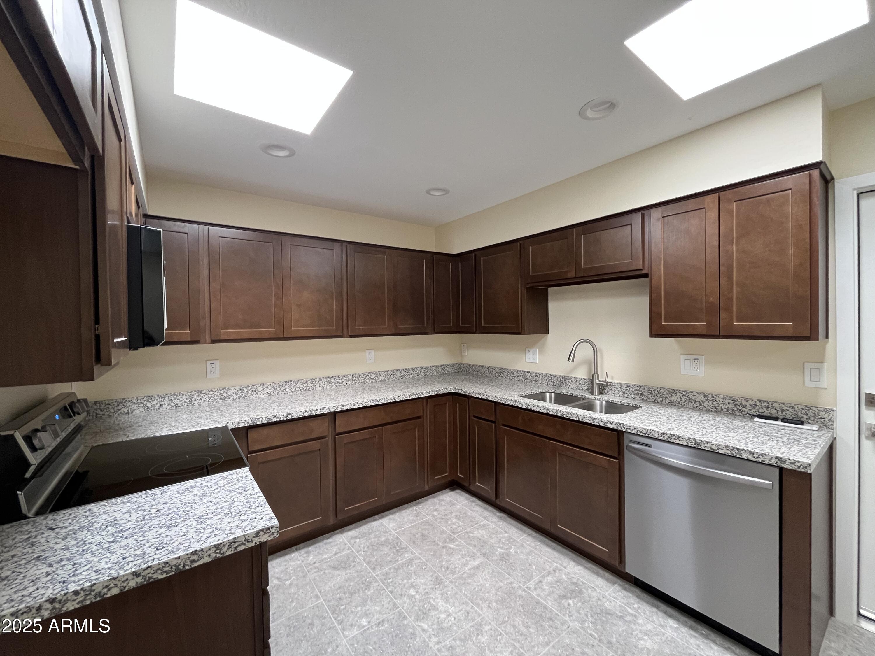 13629 N DEL WEBB Boulevard