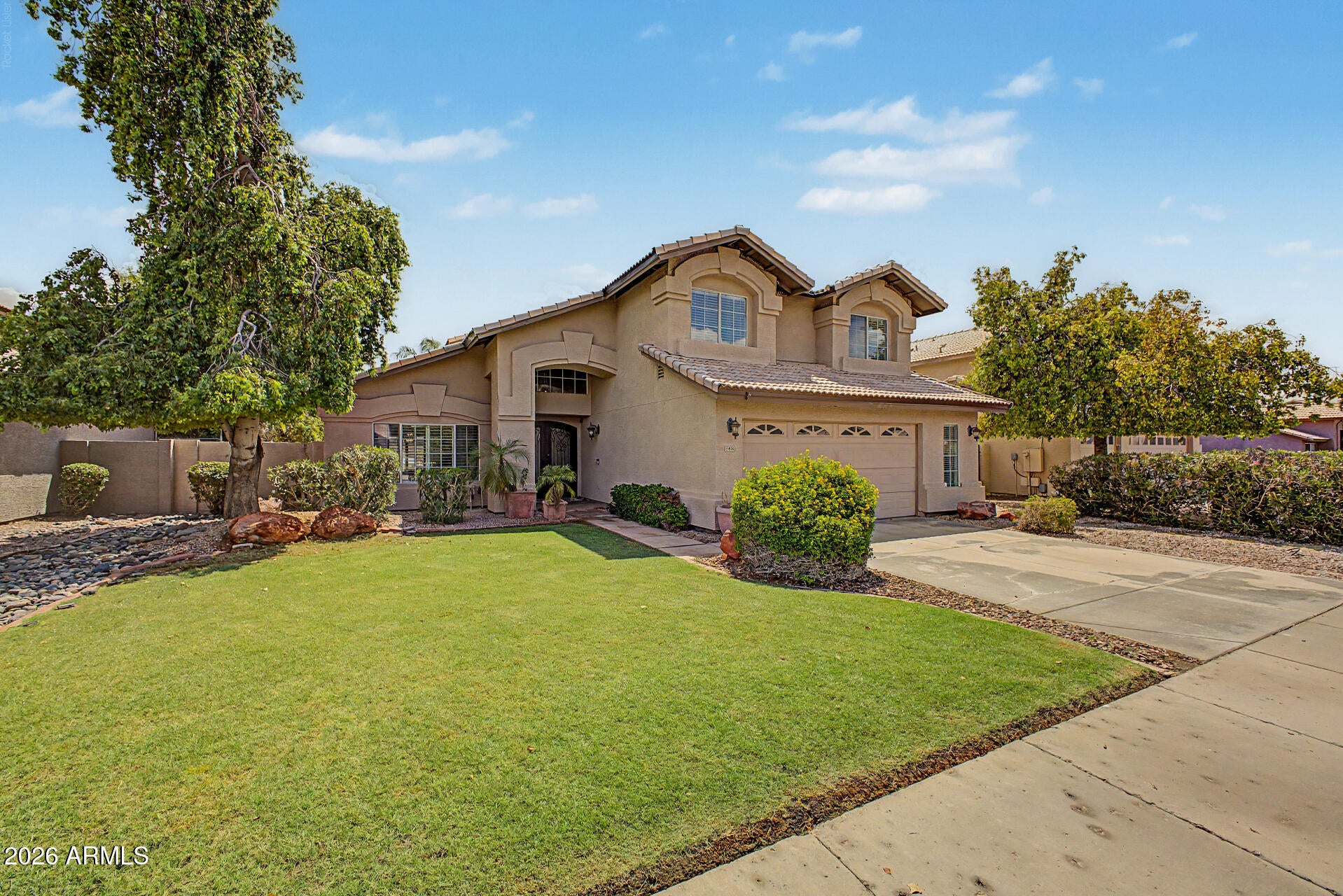 5615 W TONOPAH Drive