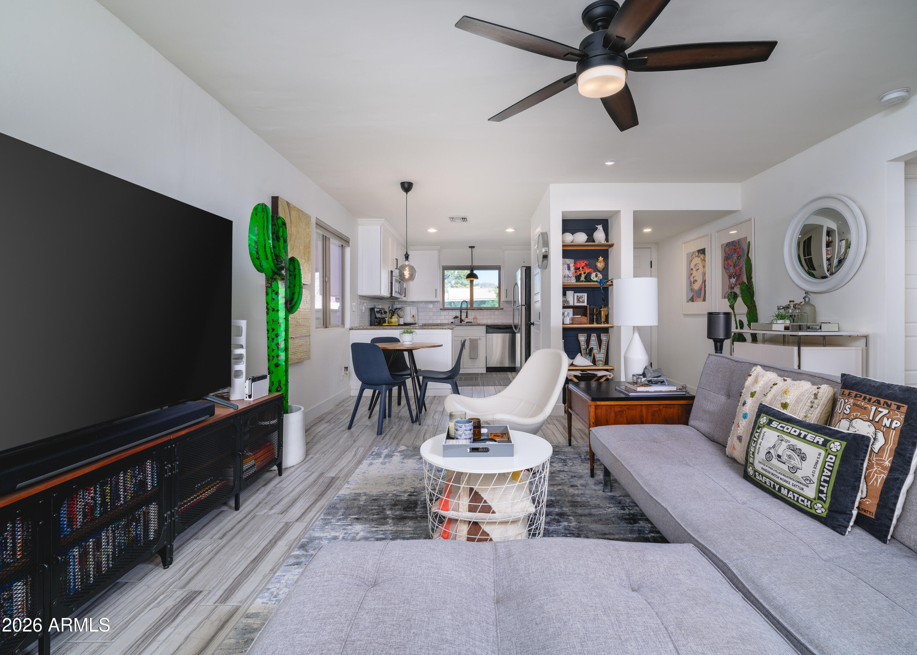 8145 N CENTRAL Avenue 17