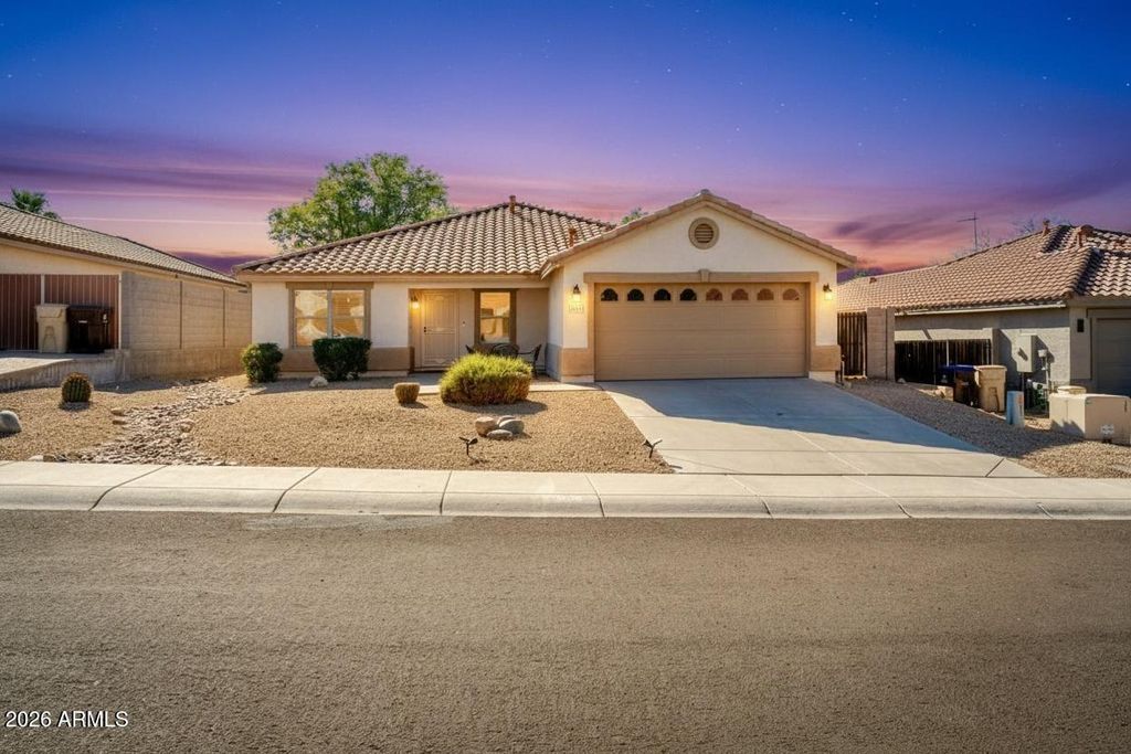 Photo of 10561 W Louise Drive, Peoria, AZ 85383 (MLS # 6965191)