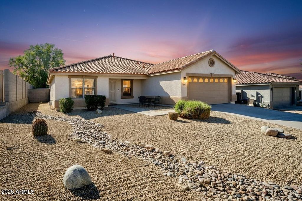 Photo of 10561 W Louise Drive, Peoria, AZ 85383 (MLS # 6965191)