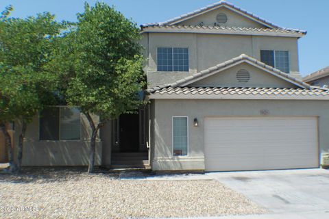 Photo of 6824 S 33rd Avenue, Phoenix, AZ 85041 (MLS # 7004832)