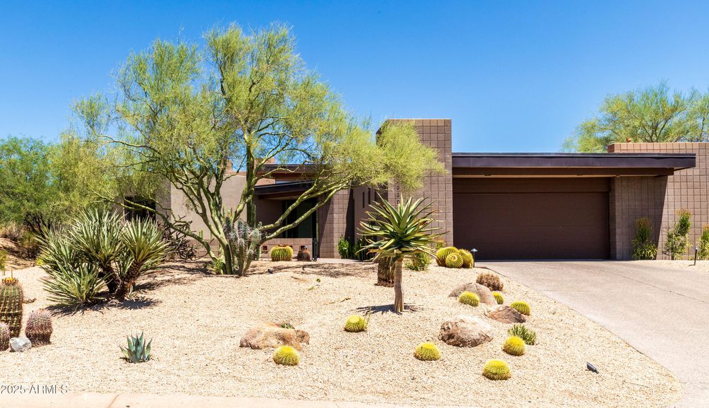 Photo of 39397 N 107th Way #47, Scottsdale, AZ 85262 (MLS # 6897431)